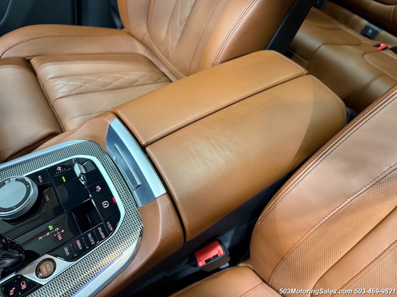 2023 BMW X5 xDrive45e   - Photo 12 - Beaverton, OR 97005