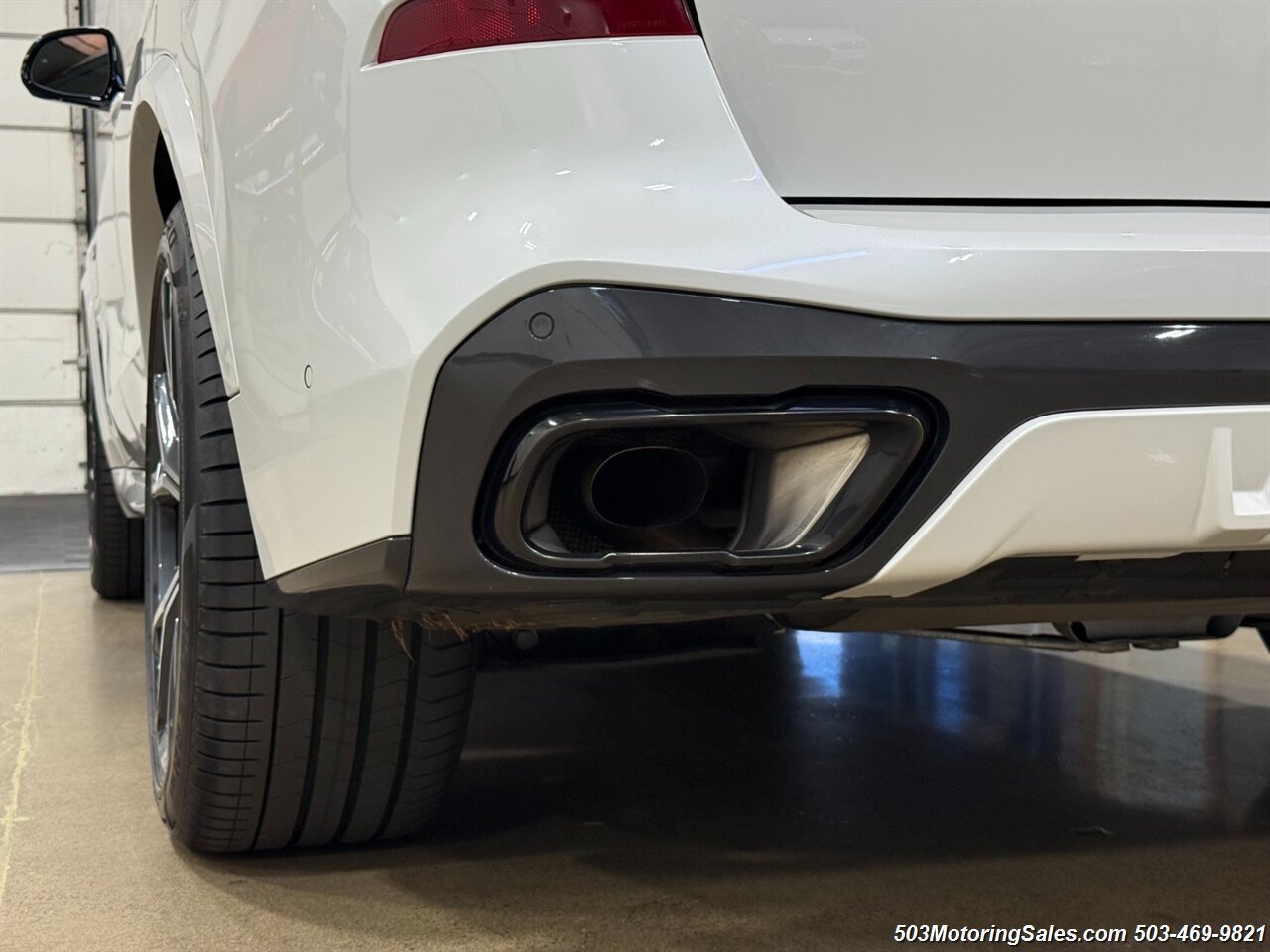 2023 BMW X5 xDrive45e   - Photo 49 - Beaverton, OR 97005