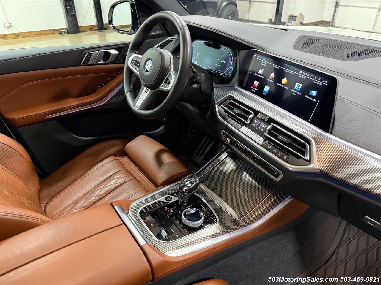 2023 BMW X5 xDrive45e   - Photo 5 - Beaverton, OR 97005