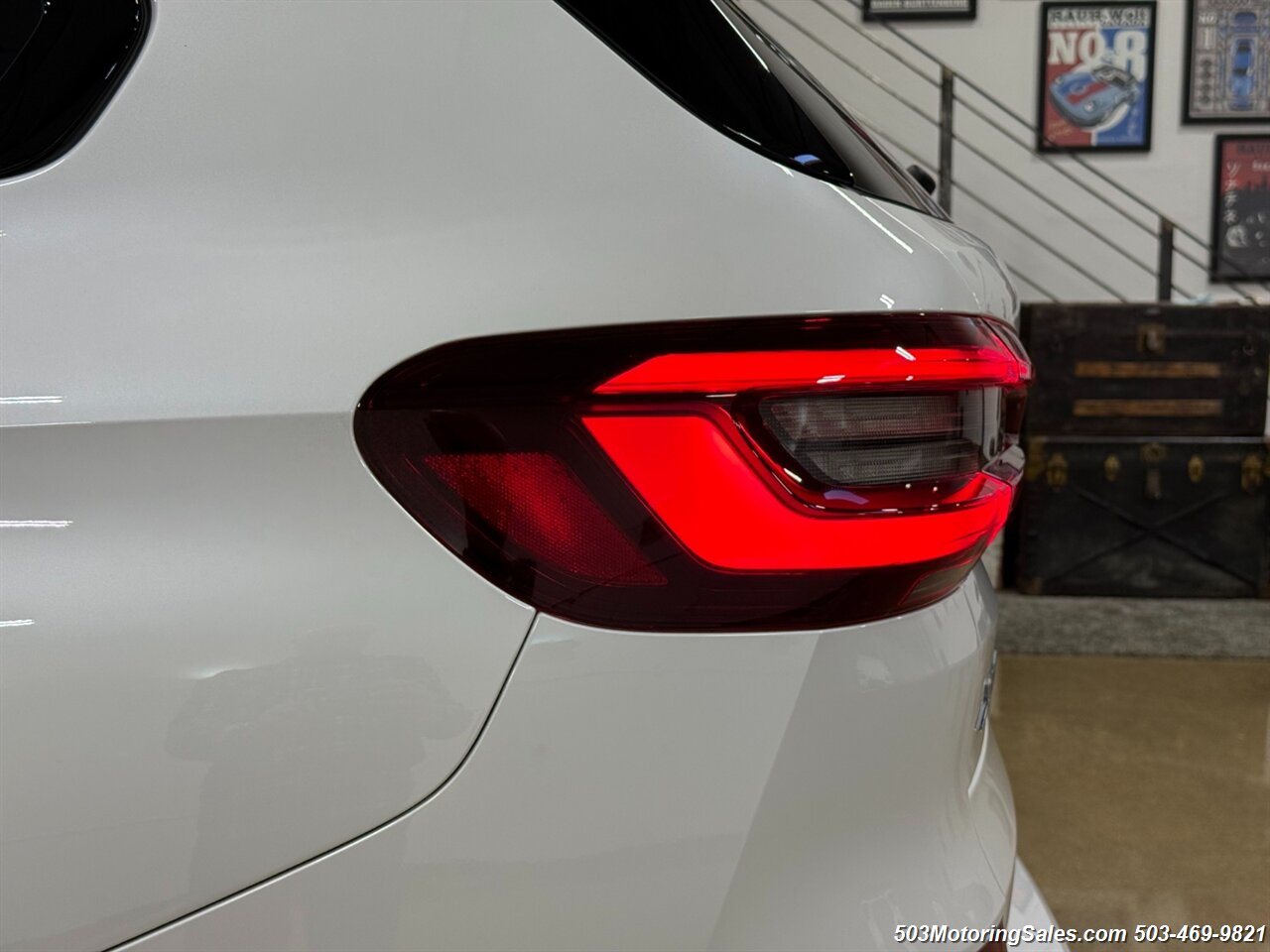 2023 BMW X5 xDrive45e   - Photo 54 - Beaverton, OR 97005