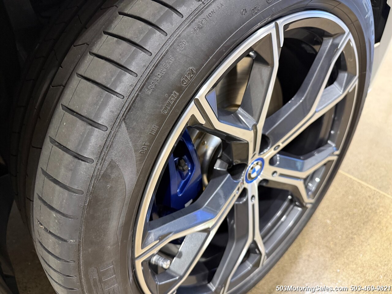 2023 BMW X5 xDrive45e   - Photo 33 - Beaverton, OR 97005