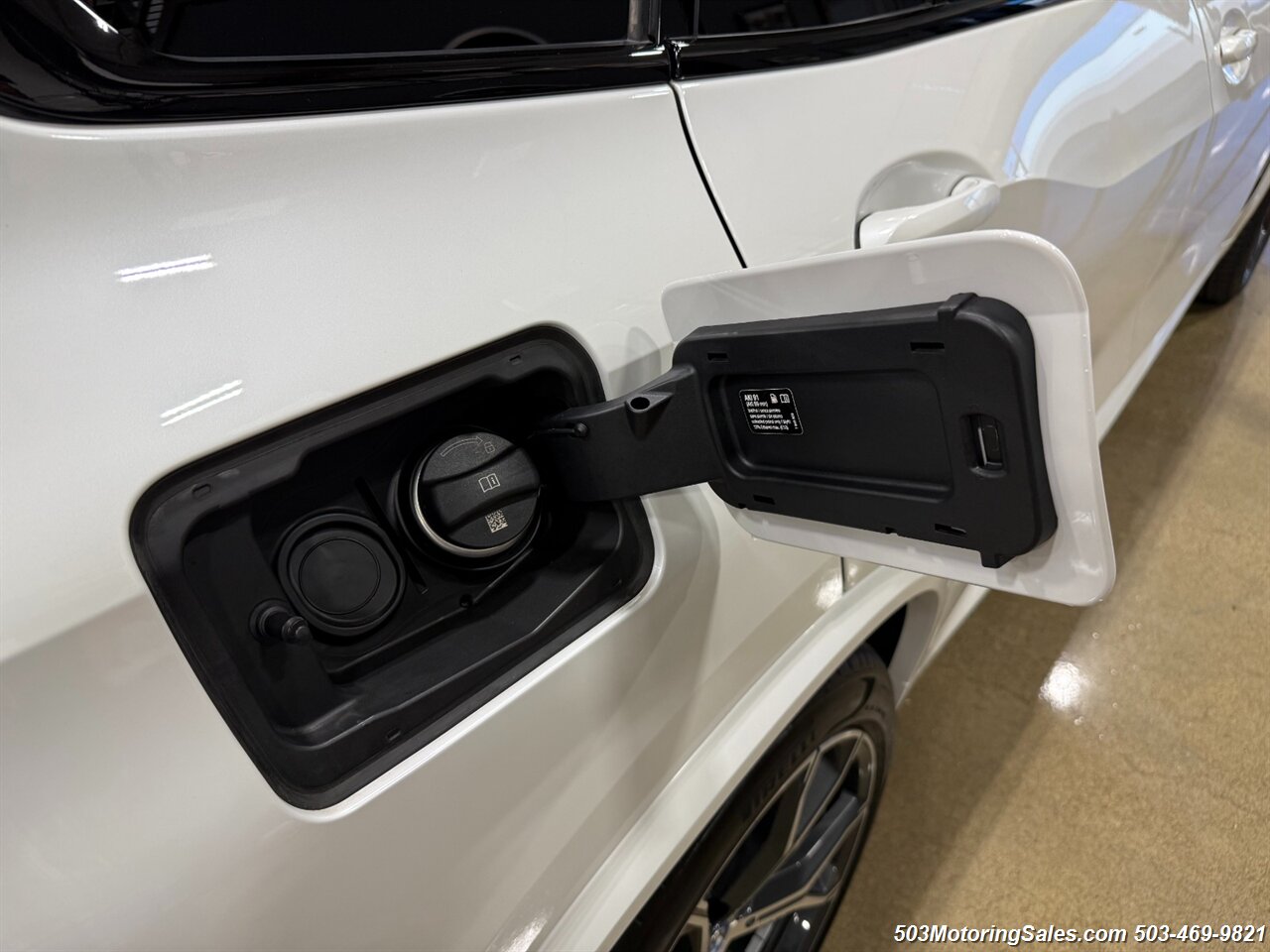 2023 BMW X5 xDrive45e   - Photo 44 - Beaverton, OR 97005