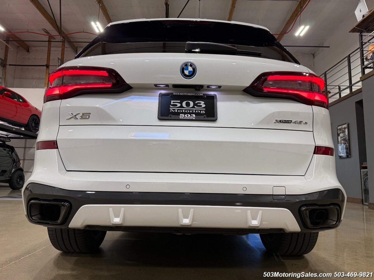 2023 BMW X5 xDrive45e   - Photo 48 - Beaverton, OR 97005
