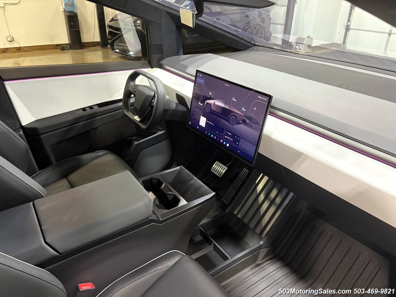 2024 Tesla Cybertruck Foundation Series   - Photo 7 - Beaverton, OR 97005