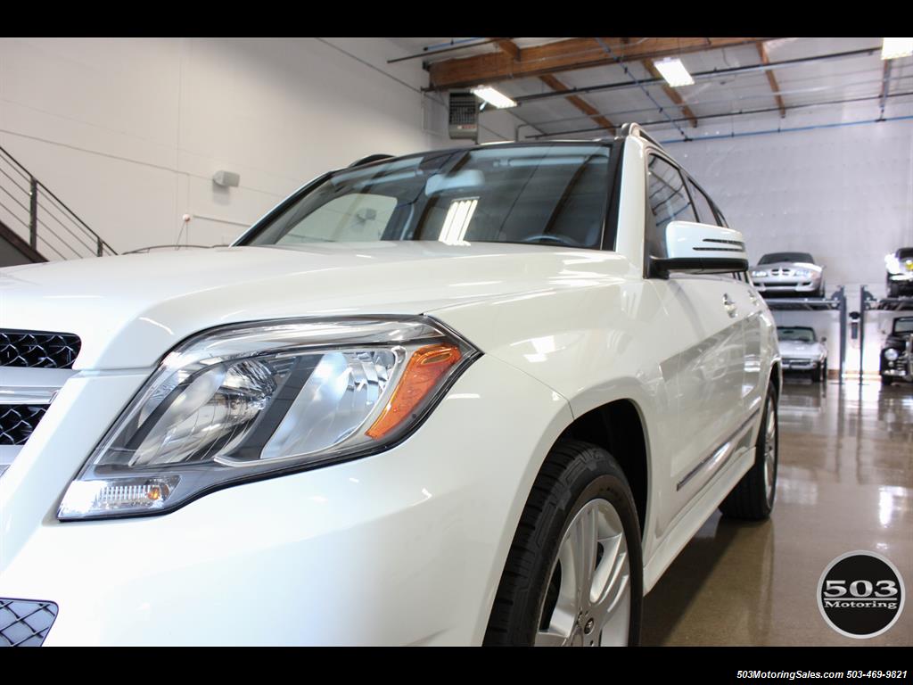 2014 Mercedes-Benz GLK 350 4MATIC; One Owner, White/Black!   - Photo 10 - Beaverton, OR 97005