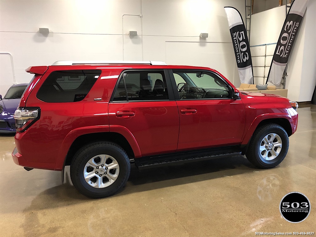 2017 Toyota 4Runner SR5   - Photo 10 - Beaverton, OR 97005