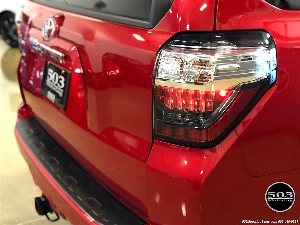 2017 Toyota 4Runner SR5   - Photo 44 - Beaverton, OR 97005