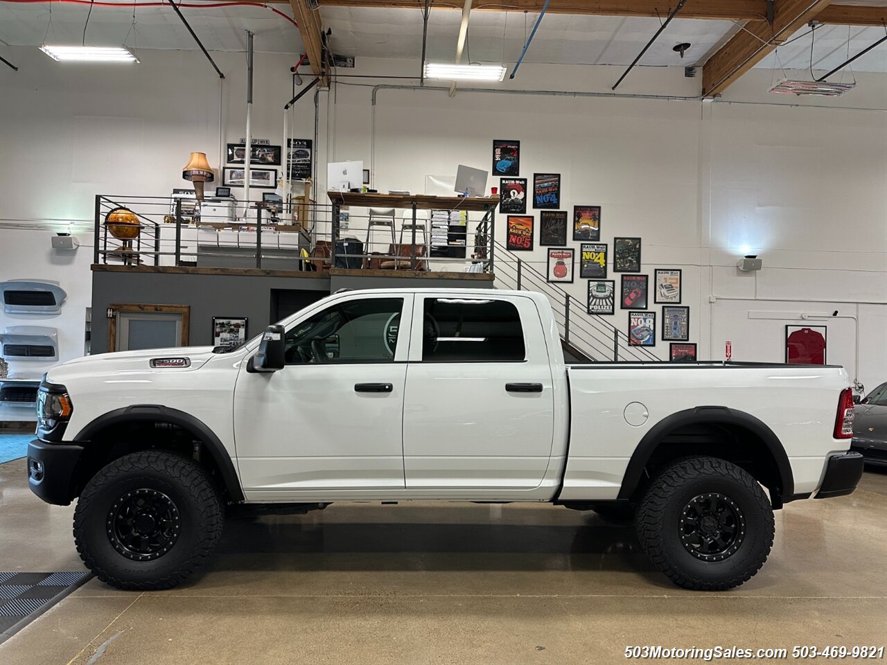 2024 RAM 2500 Tradesman  Crew Cab 4x4 - Photo 41 - Beaverton, OR 97005