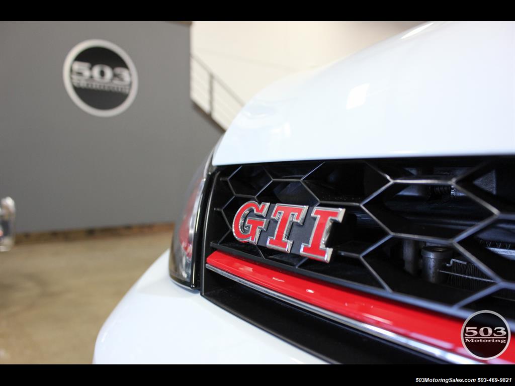 2017 Volkswagen Golf GTI SE; White/Black w/ Only 2k Miles!   - Photo 11 - Beaverton, OR 97005