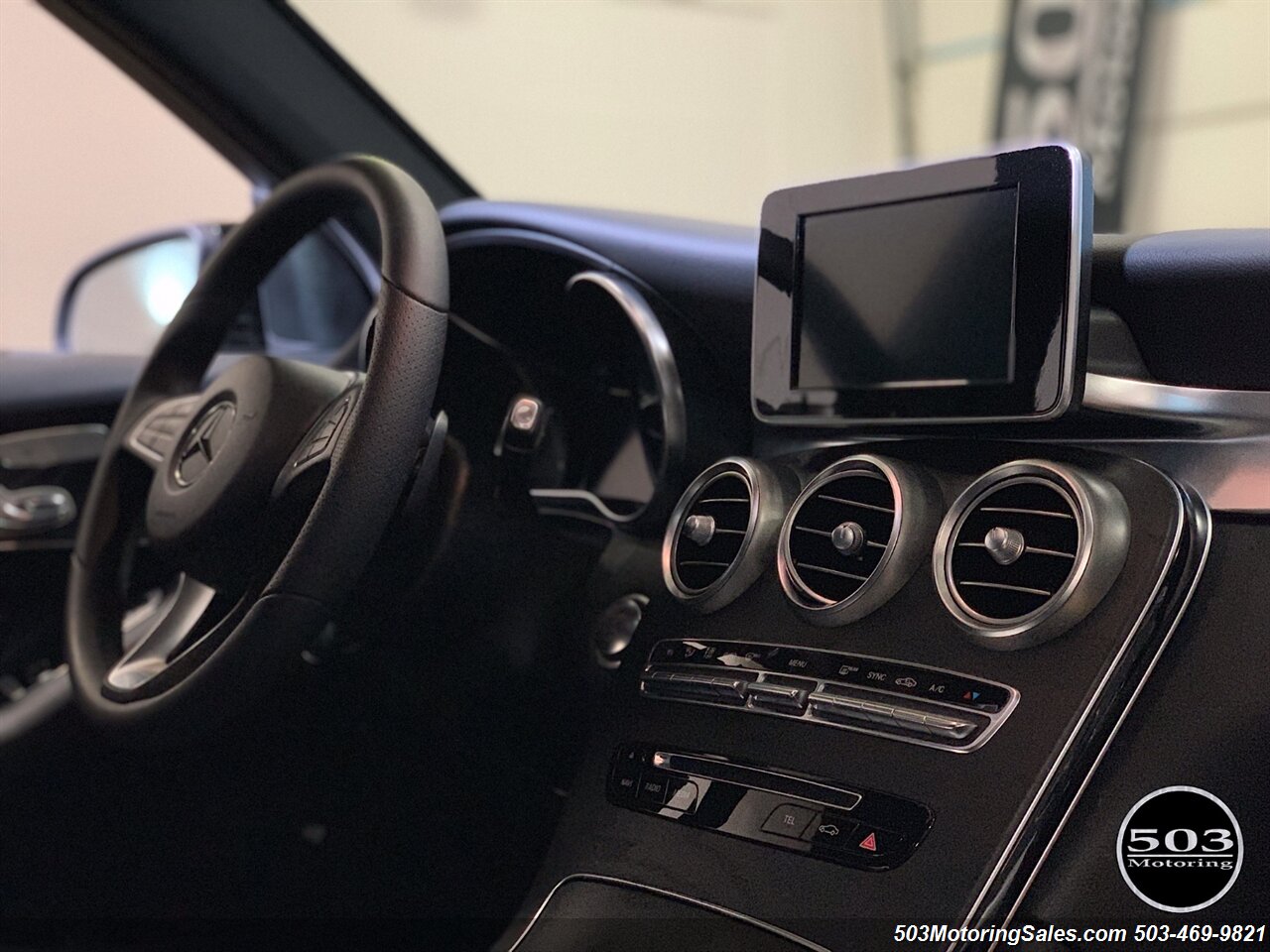 2018 Mercedes-Benz GLC GLC 300 4MATIC   - Photo 6 - Beaverton, OR 97005