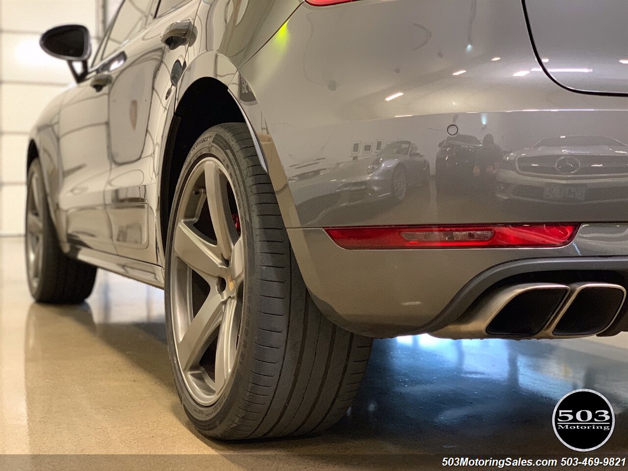 2016 Porsche Macan Turbo   - Photo 37 - Beaverton, OR 97005