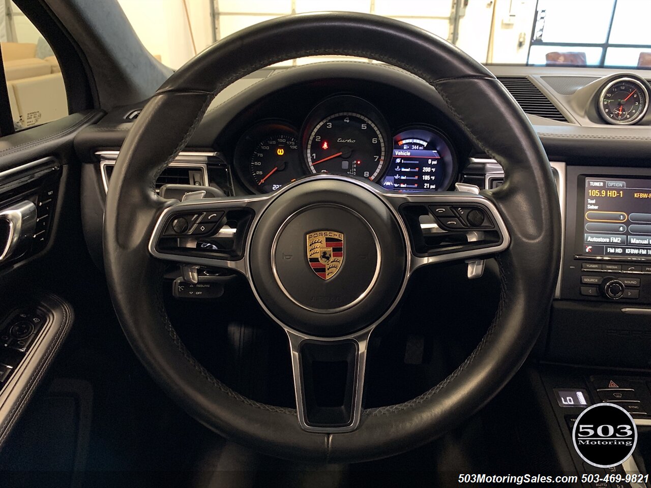 2016 Porsche Macan Turbo   - Photo 67 - Beaverton, OR 97005