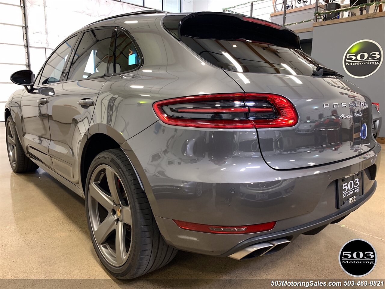 2016 Porsche Macan Turbo   - Photo 35 - Beaverton, OR 97005