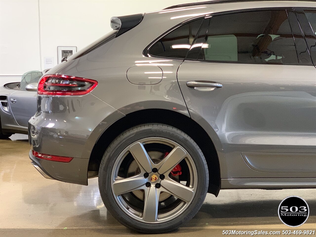 2016 Porsche Macan Turbo   - Photo 24 - Beaverton, OR 97005