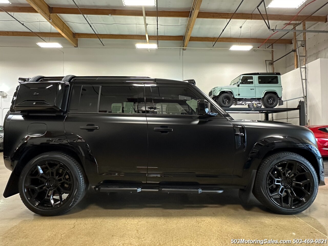 2024 Land Rover Defender 110 V8 P525  Urban Automotive Widetrack - Photo 32 - Beaverton, OR 97005