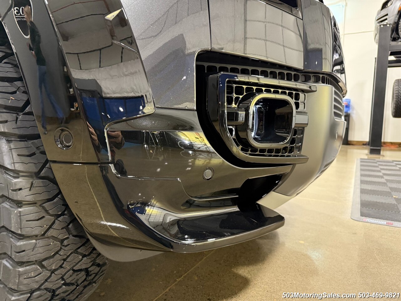 2024 Land Rover Defender 90 V8  URBAN WIDETRACK - Photo 28 - Beaverton, OR 97005