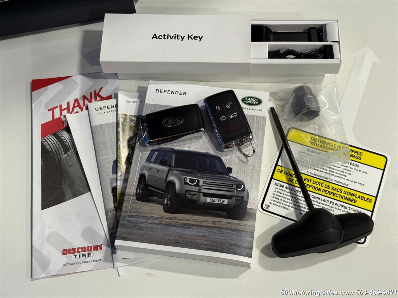 2024 Land Rover Defender 90 V8  URBAN WIDETRACK - Photo 19 - Beaverton, OR 97005