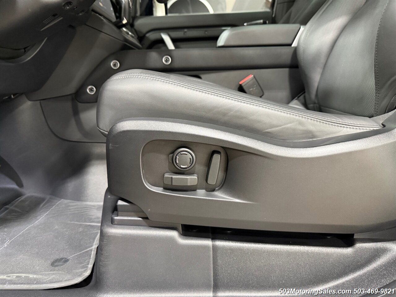 2024 Land Rover Defender 90 V8  URBAN WIDETRACK - Photo 76 - Beaverton, OR 97005