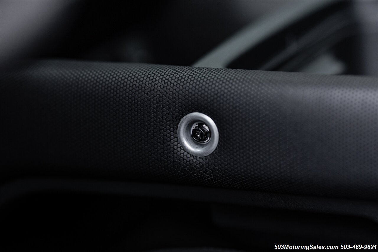 2024 Land Rover Defender 90 V8  URBAN WIDETRACK - Photo 126 - Beaverton, OR 97005