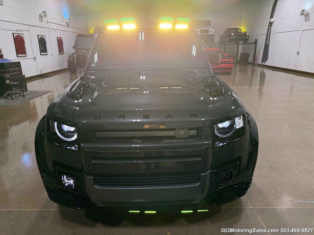 2024 Land Rover Defender 90 V8  URBAN WIDETRACK - Photo 25 - Beaverton, OR 97005