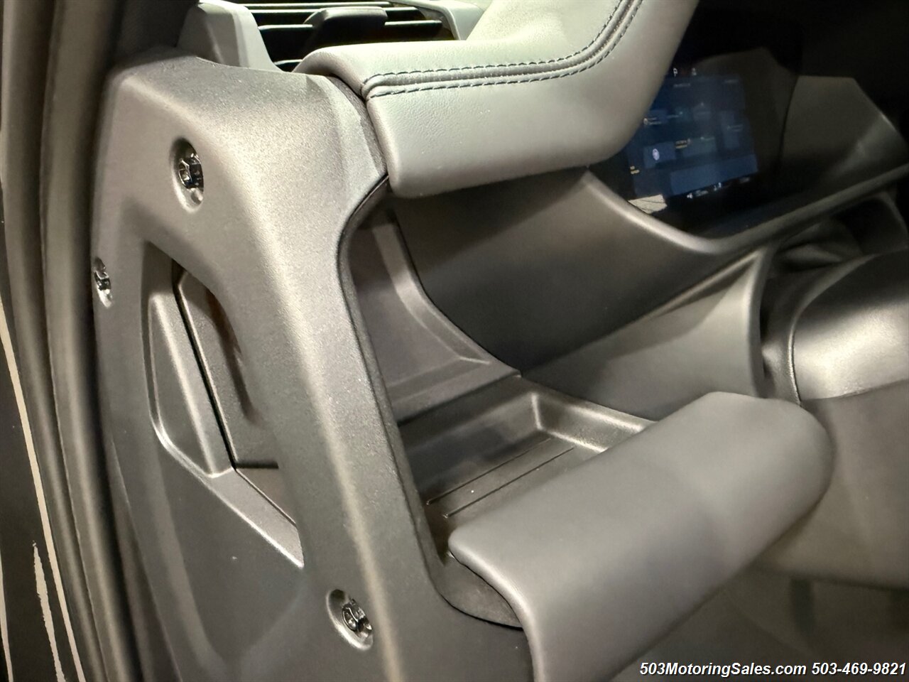 2024 Land Rover Defender 90 V8  URBAN WIDETRACK - Photo 79 - Beaverton, OR 97005