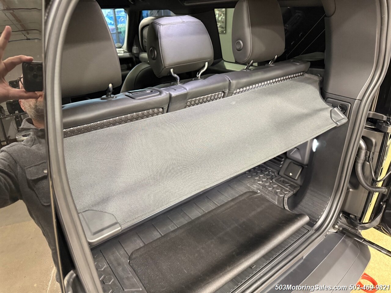 2024 Land Rover Defender 90 V8  URBAN WIDETRACK - Photo 99 - Beaverton, OR 97005