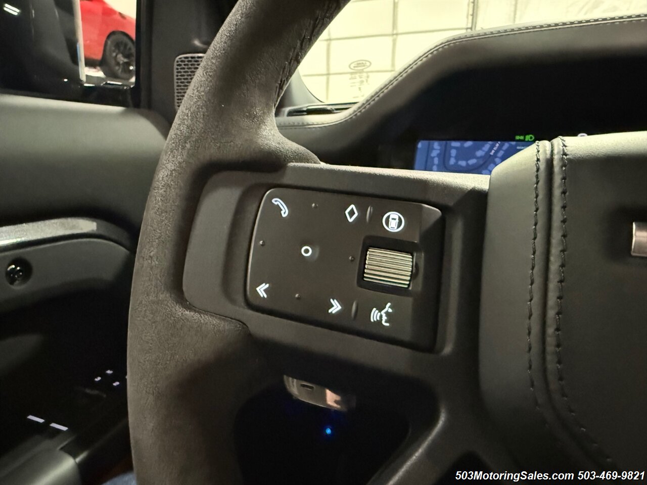2024 Land Rover Defender 90 V8  URBAN WIDETRACK - Photo 84 - Beaverton, OR 97005
