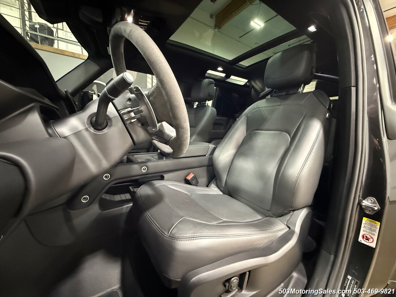 2024 Land Rover Defender 90 V8  URBAN WIDETRACK - Photo 69 - Beaverton, OR 97005
