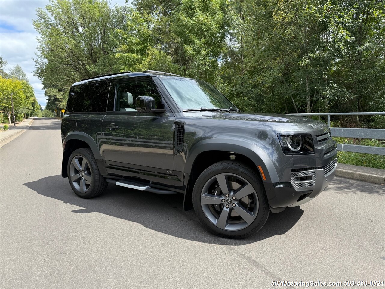 2024 Land Rover Defender 90 V8 - Photo 5 - Beaverton, OR 97005