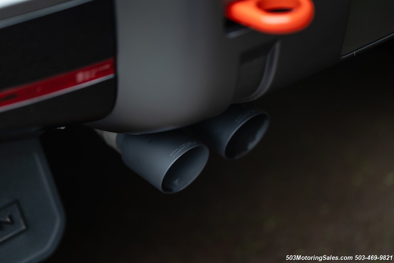 2024 Land Rover Defender 90 V8  URBAN WIDETRACK - Photo 5 - Beaverton, OR 97005