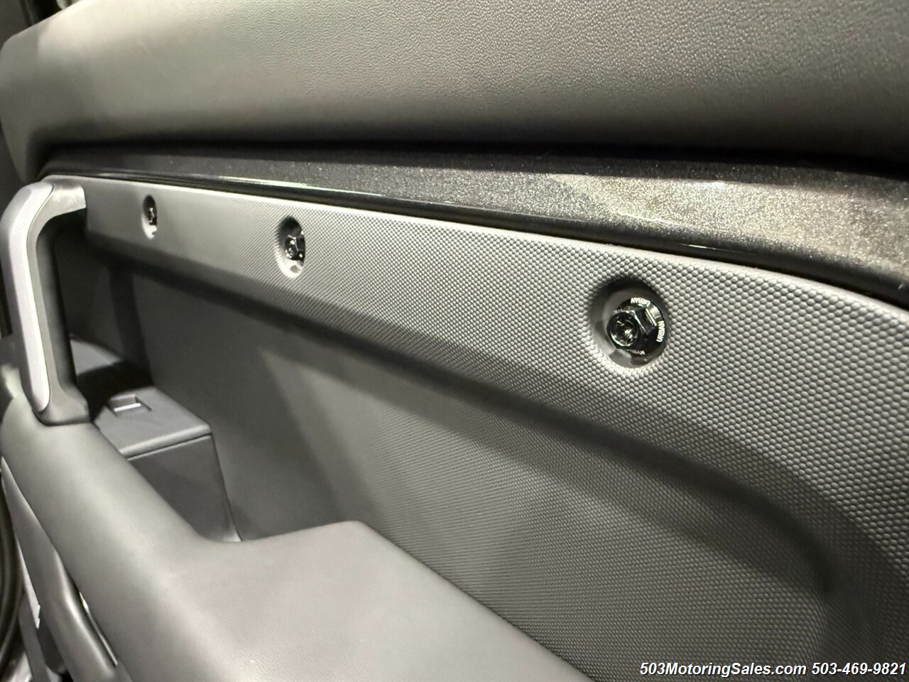 2024 Land Rover Defender 90 V8  URBAN WIDETRACK - Photo 50 - Beaverton, OR 97005