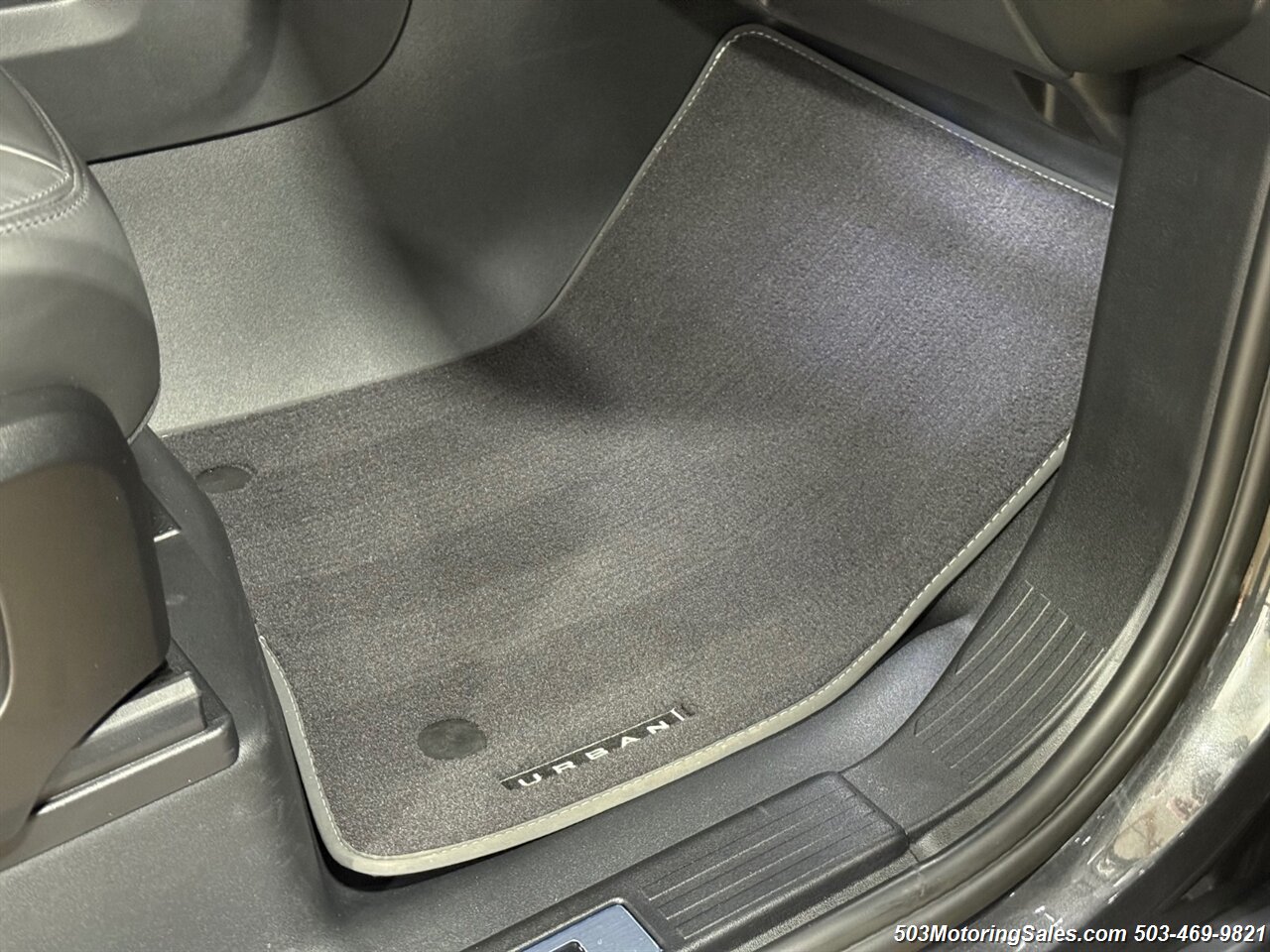 2024 Land Rover Defender 90 V8  URBAN WIDETRACK - Photo 105 - Beaverton, OR 97005