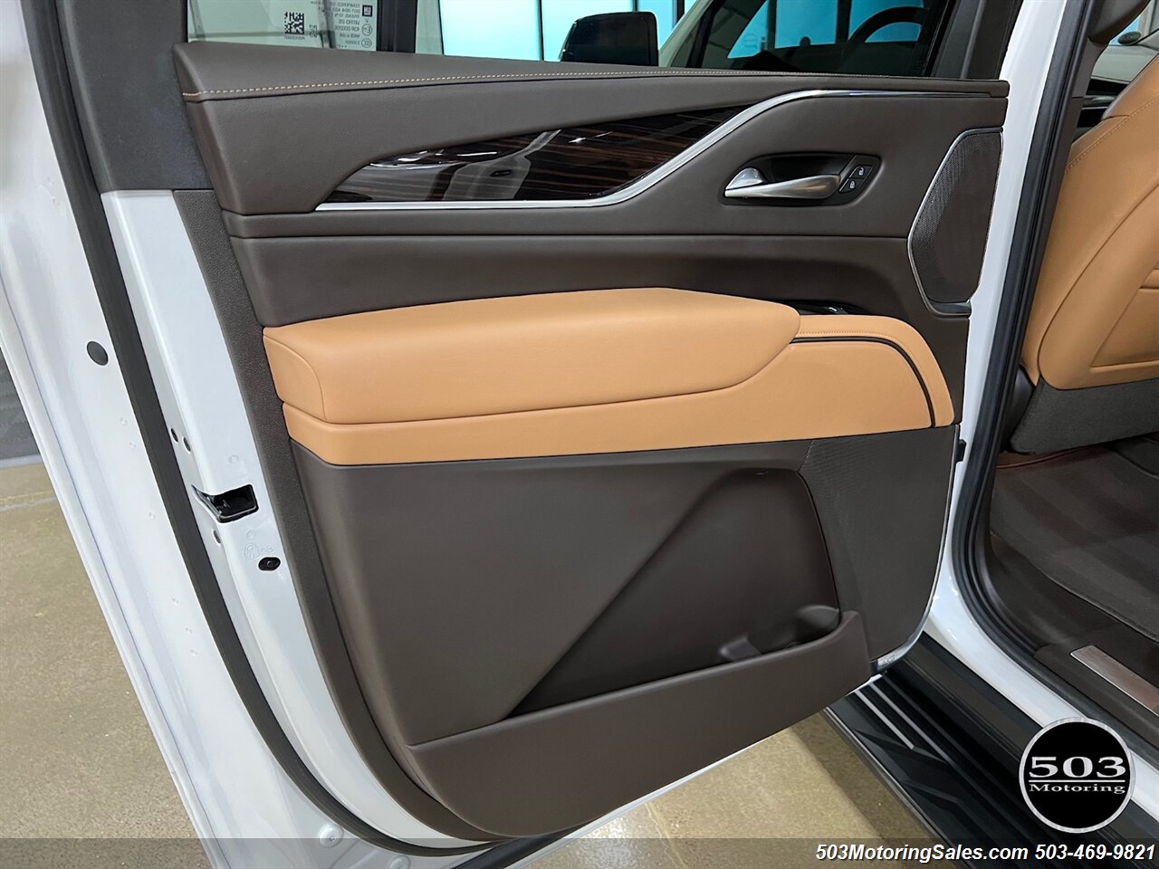 2021 Cadillac Escalade ESV Premium Luxury   - Photo 85 - Beaverton, OR 97005