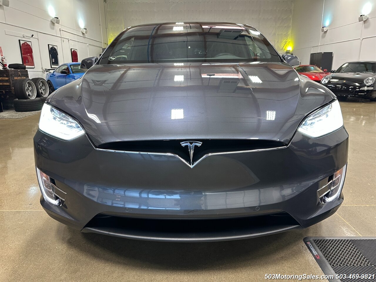 2020 Tesla Model X Long Range Plus   - Photo 2 - Beaverton, OR 97005