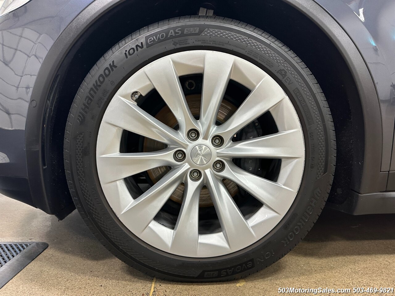 2020 Tesla Model X Long Range Plus   - Photo 6 - Beaverton, OR 97005