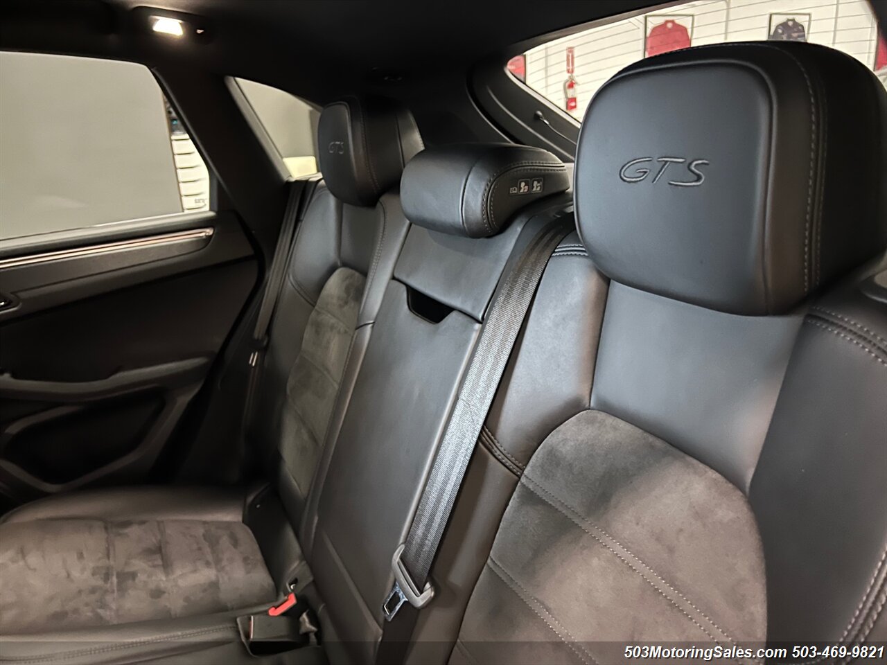 2018 Porsche Macan GTS   - Photo 69 - Beaverton, OR 97005