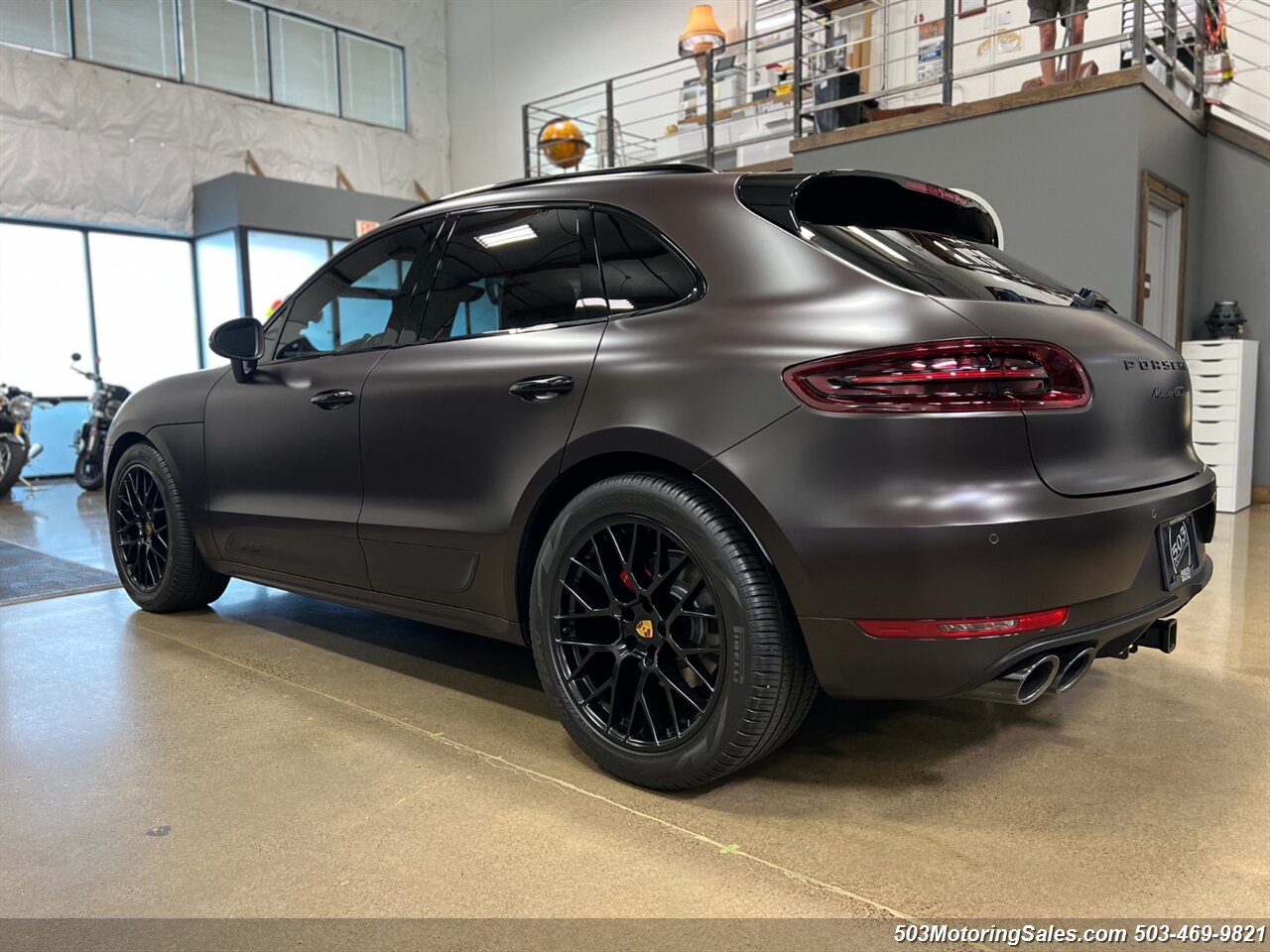 2018 Porsche Macan GTS   - Photo 3 - Beaverton, OR 97005