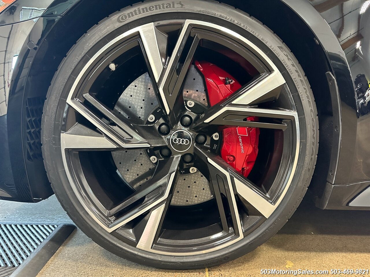 2022 Audi RS 6 Avant 4.0T quattro Avant   - Photo 2 - Beaverton, OR 97005