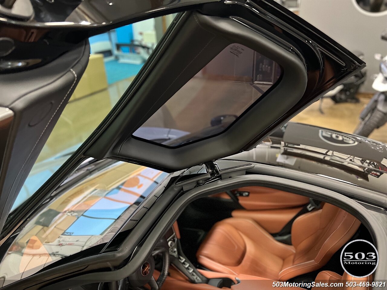 2018 McLaren 720S Luxury   - Photo 60 - Beaverton, OR 97005