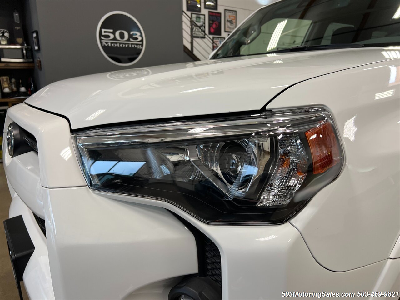 2022 Toyota 4Runner SR5 Premium   - Photo 9 - Beaverton, OR 97005