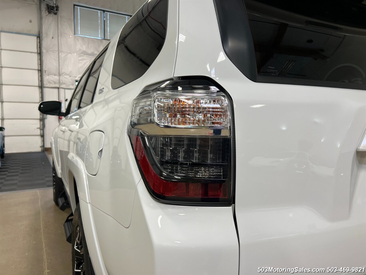 2022 Toyota 4Runner SR5 Premium   - Photo 33 - Beaverton, OR 97005