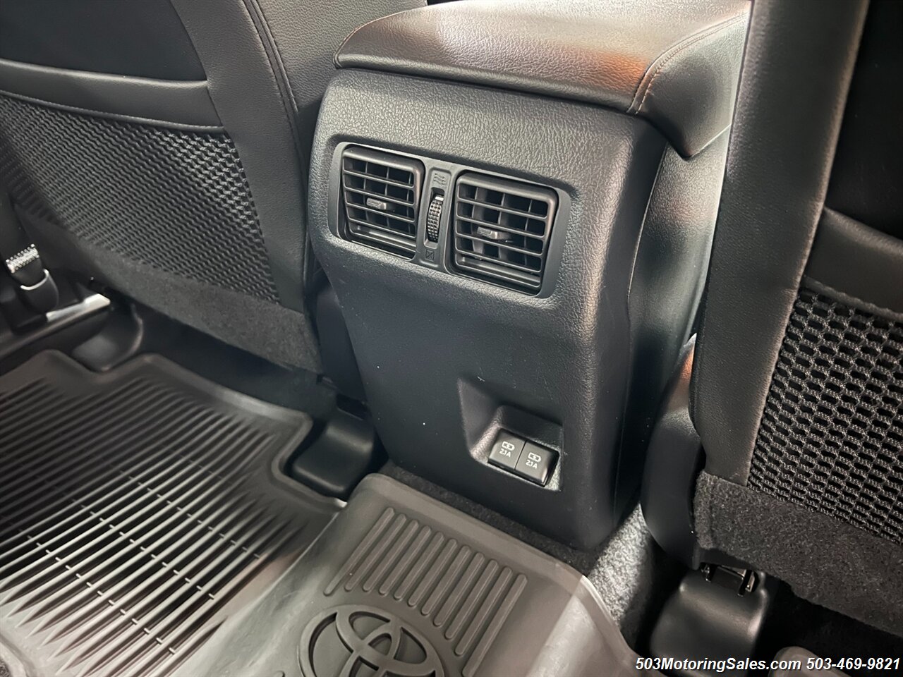 2022 Toyota 4Runner SR5 Premium   - Photo 82 - Beaverton, OR 97005