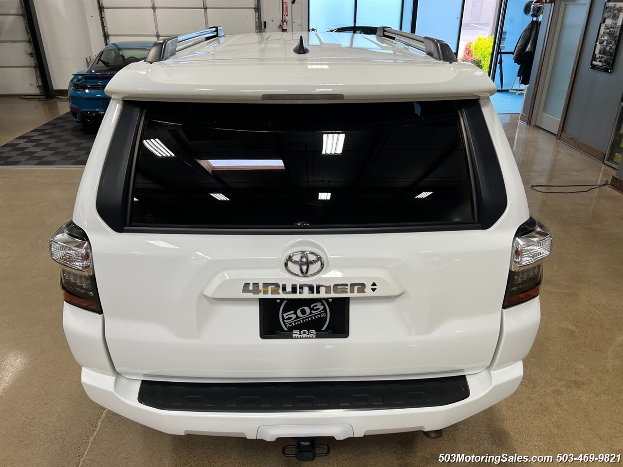 2022 Toyota 4Runner SR5 Premium   - Photo 32 - Beaverton, OR 97005