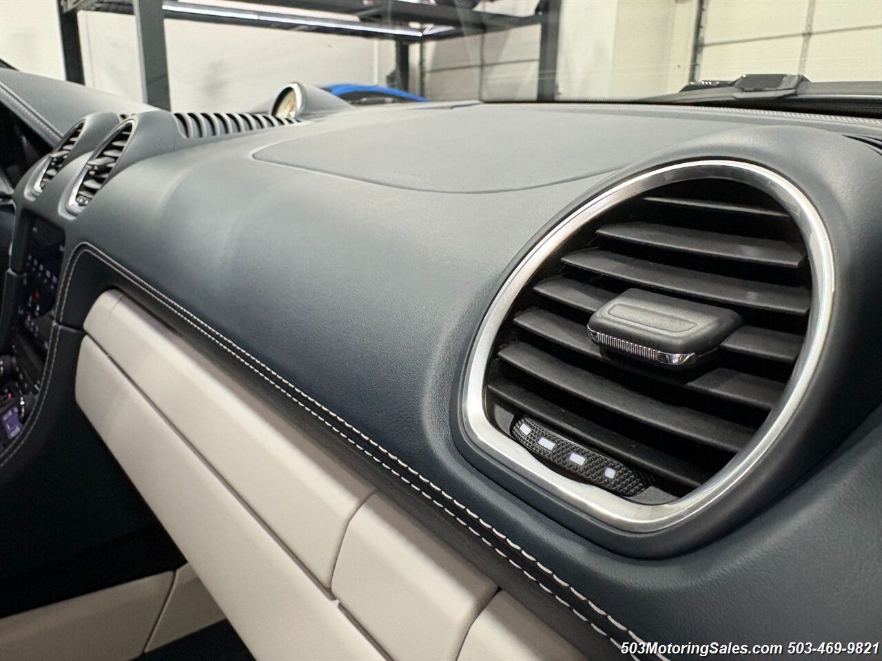 2017 Porsche 718 Cayman S   - Photo 44 - Beaverton, OR 97005