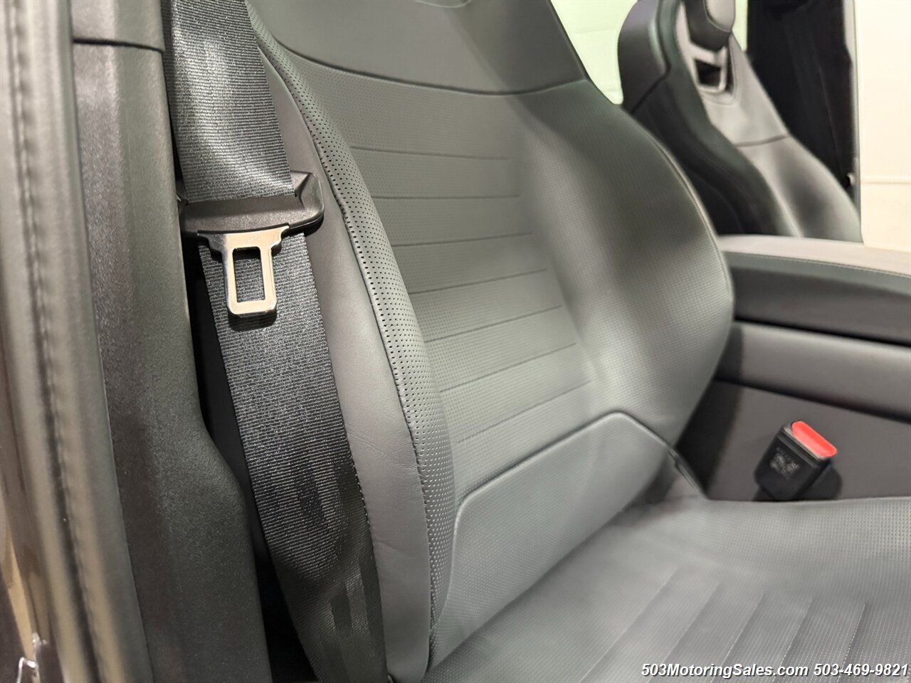 2025 Land Rover Defender 110 P635 OCTA   - Photo 107 - Beaverton, OR 97005