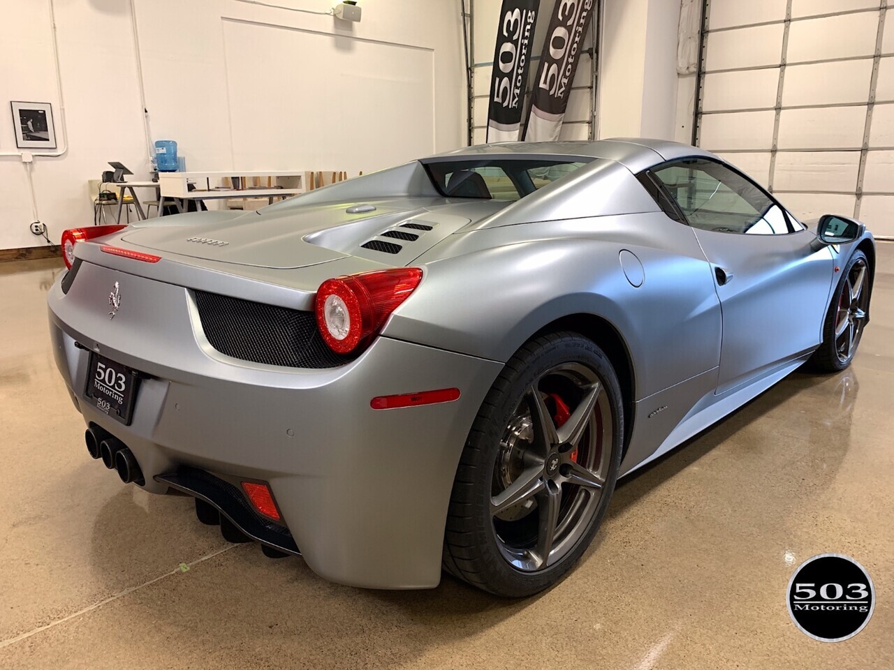 2015 Ferrari 458 Spider Grigio Titanio over Bordeaux/Nero w/ Satin Wrap   - Photo 19 - Beaverton, OR 97005