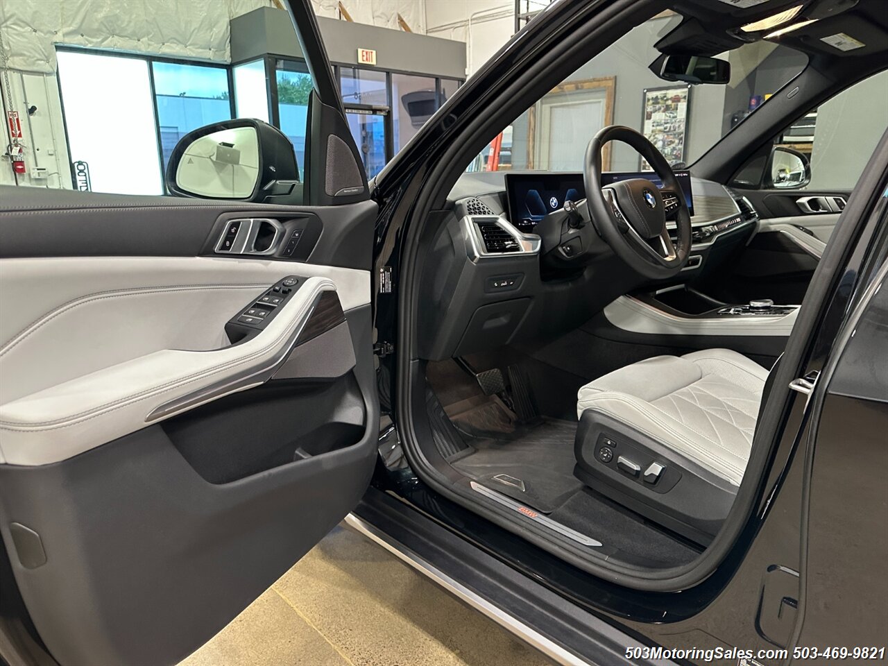 2024 BMW X5 xDrive40i   - Photo 42 - Beaverton, OR 97005