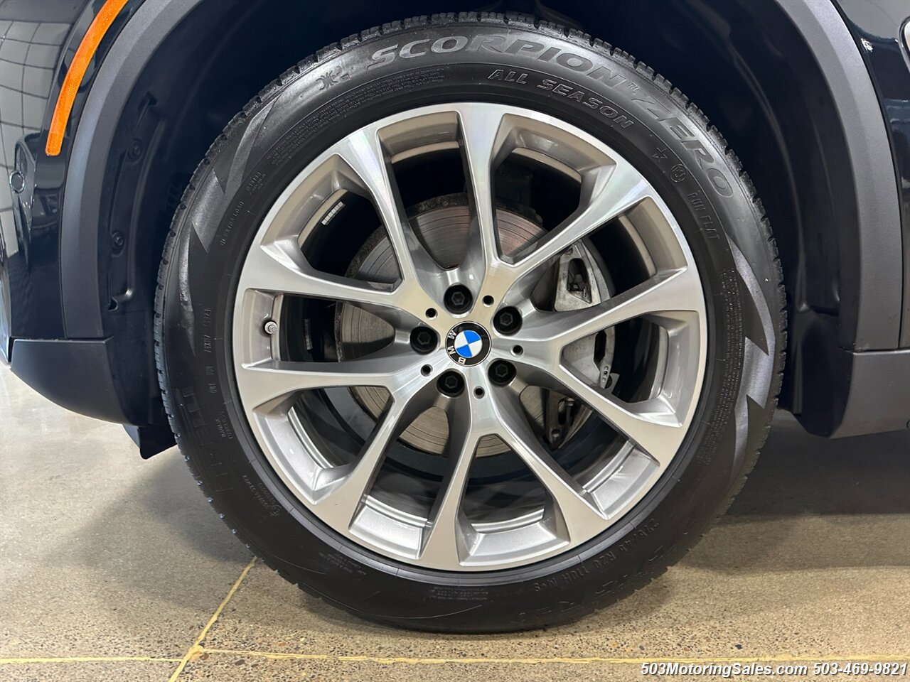 2024 BMW X5 xDrive40i   - Photo 2 - Beaverton, OR 97005
