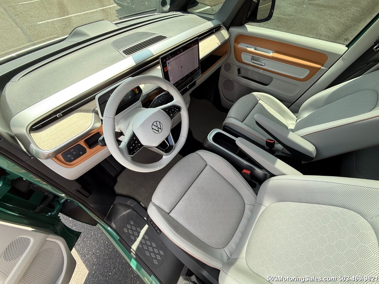2025 Volkswagen ID. Buzz 1st Edition 4Motion - Photo 14 - Beaverton, OR 97005