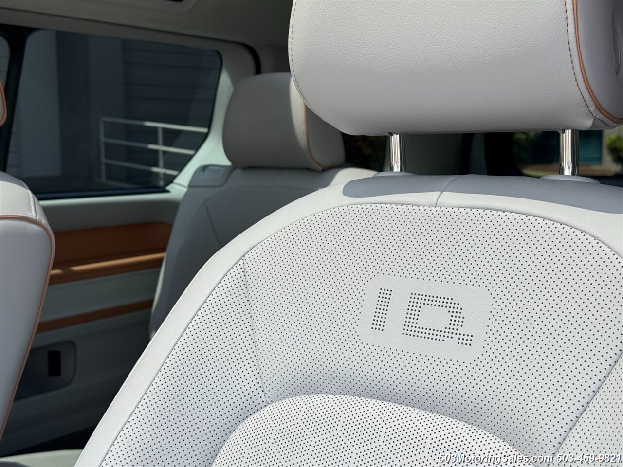 2025 Volkswagen ID. Buzz 1st Edition 4Motion - Photo 16 - Beaverton, OR 97005
